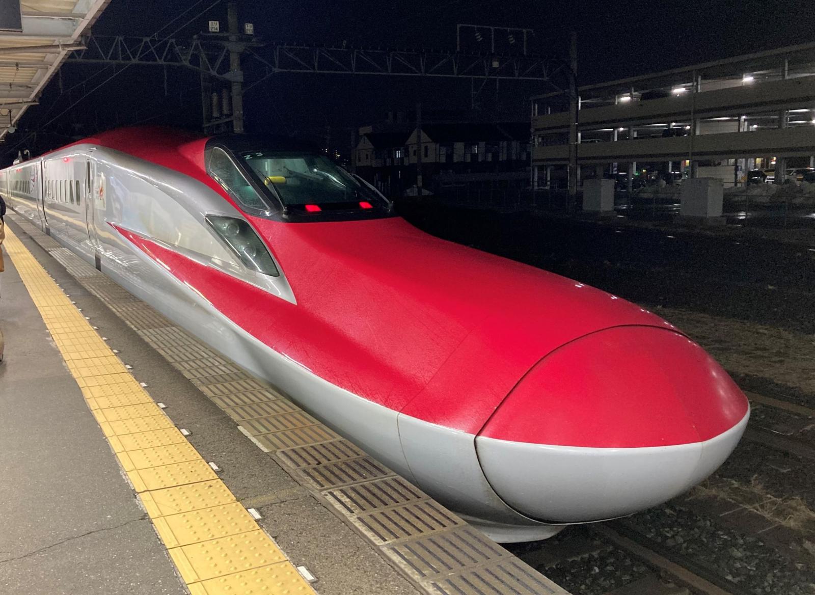 東日本旅客鉄道　株式会社秋田支社（駅・乗務員）