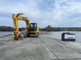 株式会社　八幡建設（重機運転手兼土木作業員）