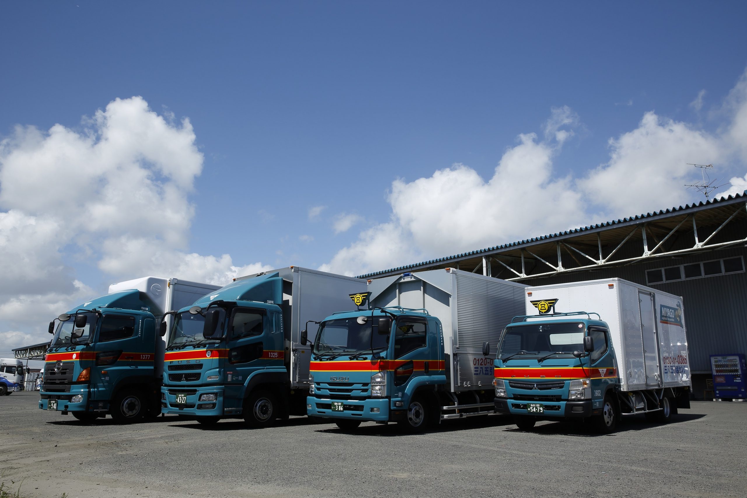 青森三八五流通　株式会社青森支店（小型・中型ドライバー）